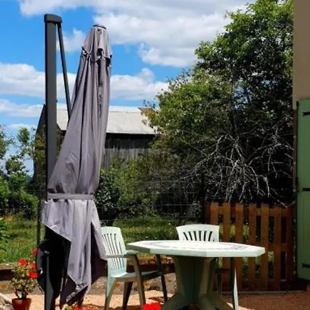 Country house Renove Avec Terrasse Privee Et Animaux Admis - Fr-1-489-10 Neuvy (Allier)