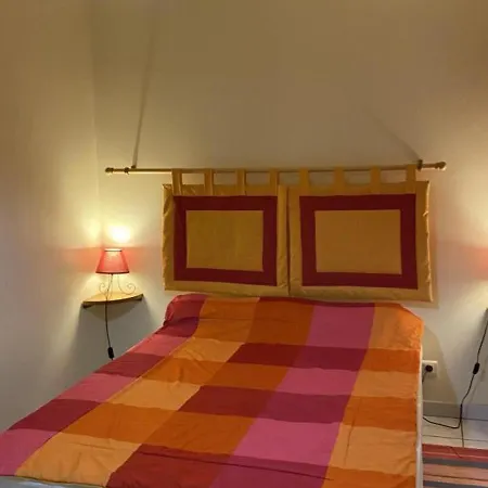 Rénové Avec Terrasse Privée Et Animaux Admis - Fr-1-489-10 Hébergement de vacances